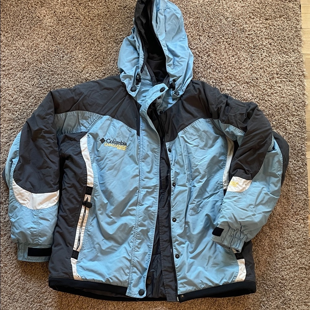 Columbia Women’s Light Blue Puffer Jacket